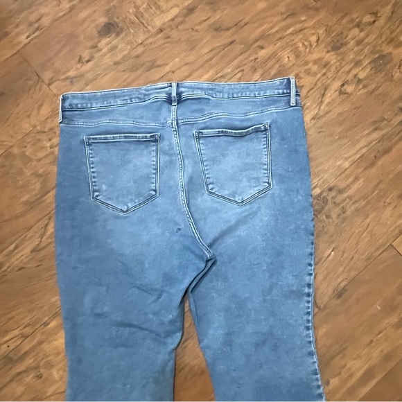Old navy plus size high rise super skinny jeans light Wash pockets stretchy 24w - Picture 6 of 10